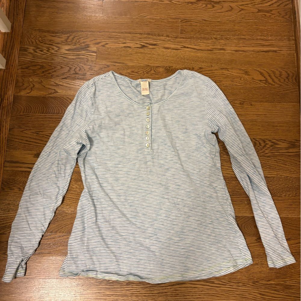 Sundance Women’s 100% Cotton Henley in blue